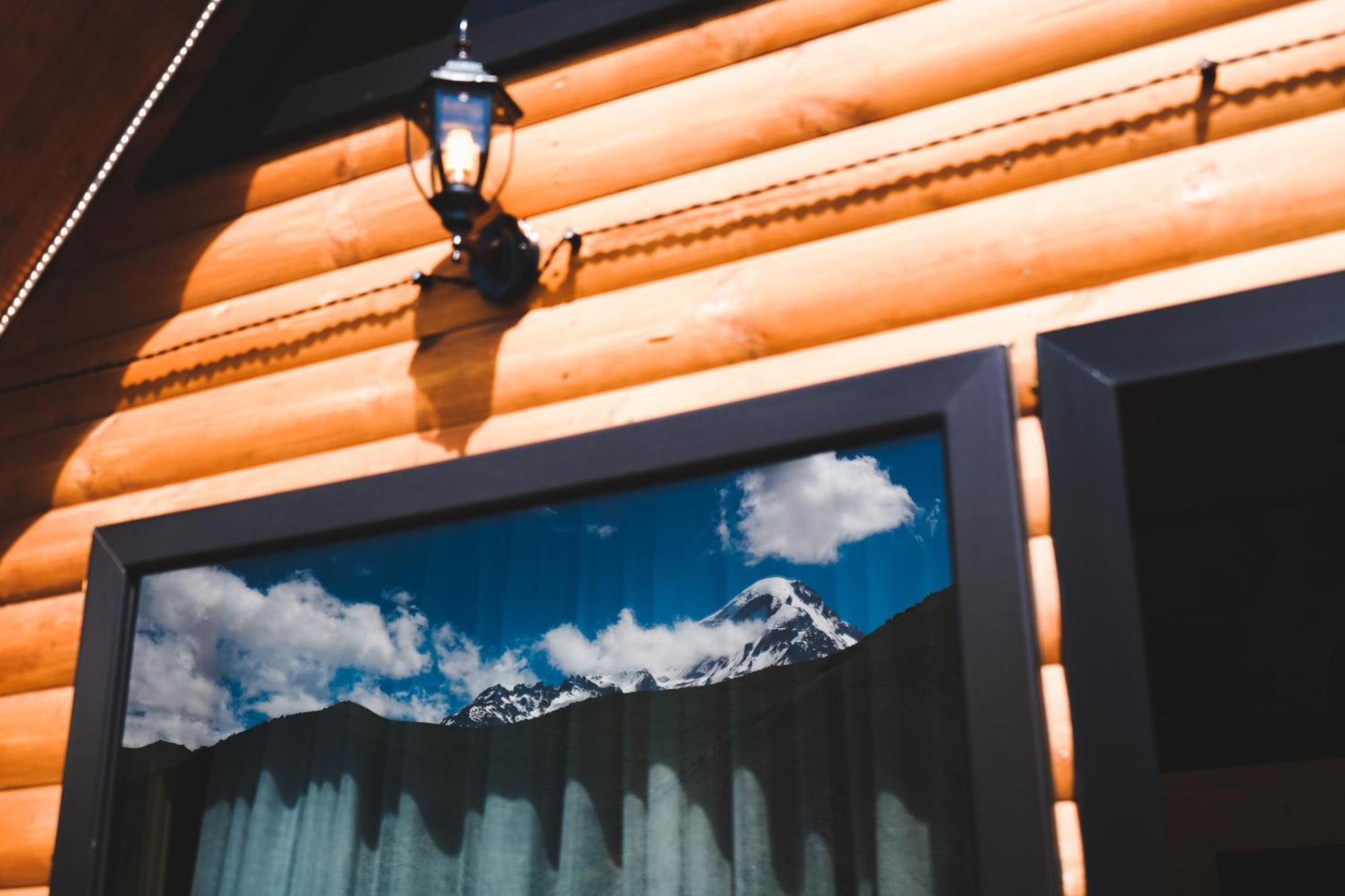 Traveler'S Cottages In Kazbegi Dış mekan fotoğraf