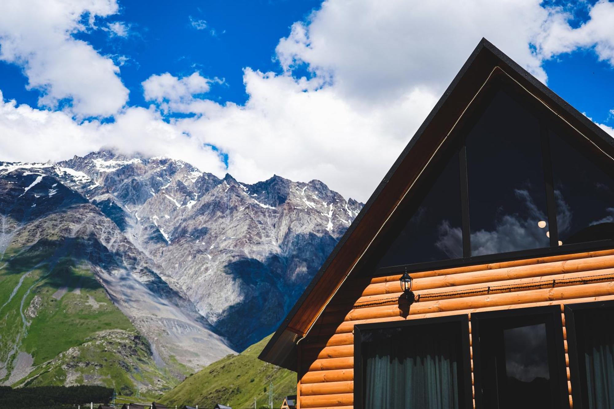 Traveler'S Cottages In Kazbegi Dış mekan fotoğraf